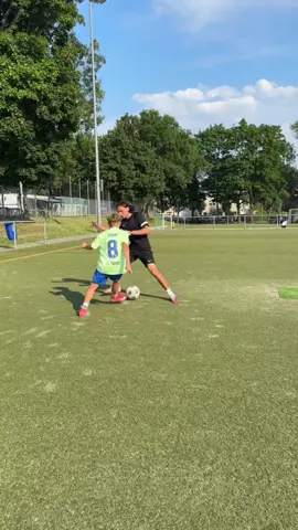 Destroy everyone with stepover akka⚽️❤️‍🔥#reels#tutorial#footballskills#football