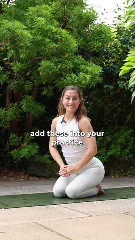 Add these 2 things into your practice for a better pigeon pose   #YogaTips #yogatutorial #yogapractice #yogacommunity #yogaposes #yogapractice #YogaForBeginners #yogainspiration #pigeonpose #yogisofinstagram