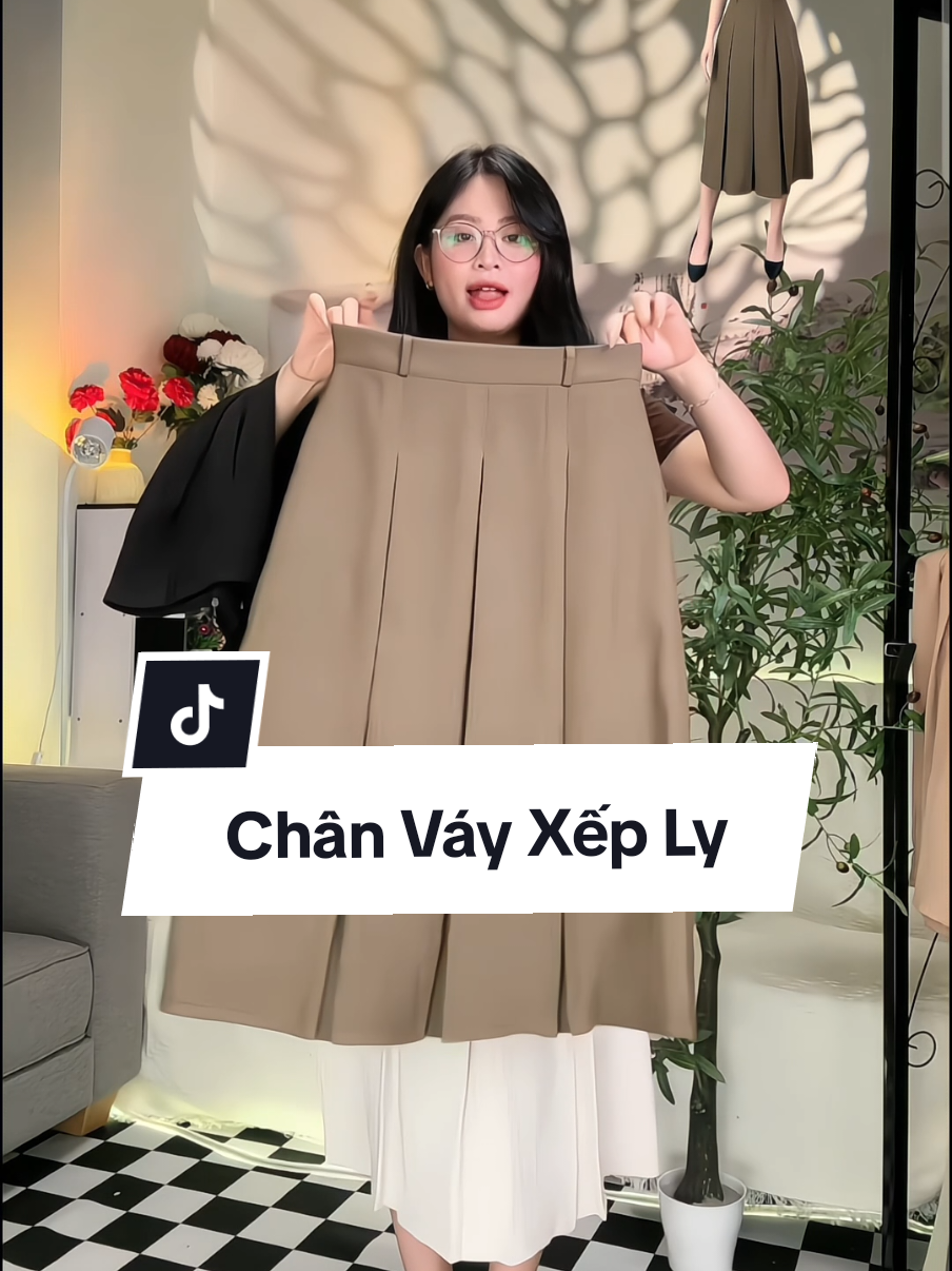 Chân váy xếp ly dáng dài #thoitrangnu #vaydangdai #vayxeplydai #vayxeply 