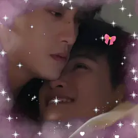 he looks so cute when chicheng hugged him 😩 #revengedlove #逆爱 #tianxuning #ziyu #chinesebl #cbl #boyslove 