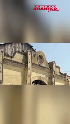 Alcaldía entregó el nuevo Mercado de Granos: comerciantes están dichosos  El establecimiento cuenta con 150 locales y está ubicado en la carrera 41 con calle 28, centro de Barranquilla.  Las personas que ofrecen sus productos como artesanías, calzado, ropa y entre otros, esperan tener el apoyo de los barranquilleros.  Cabe destacar que, el entorno del nuevo Mercado de Granos fue totalmente renovado por la administración. 🎙️Informa @heider_gomez_93