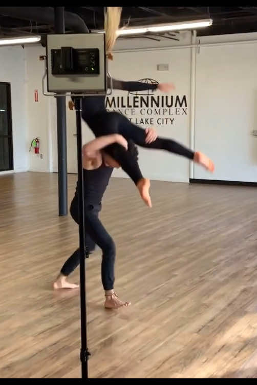 Charity and Andres acro duet #contemporarydance #acrobatics #acro #acrodance #acrobaticsandtumbling #dancetricks #gymnastics #danceduet #dancepartner #charityandandres #fyp #foryou #viral 