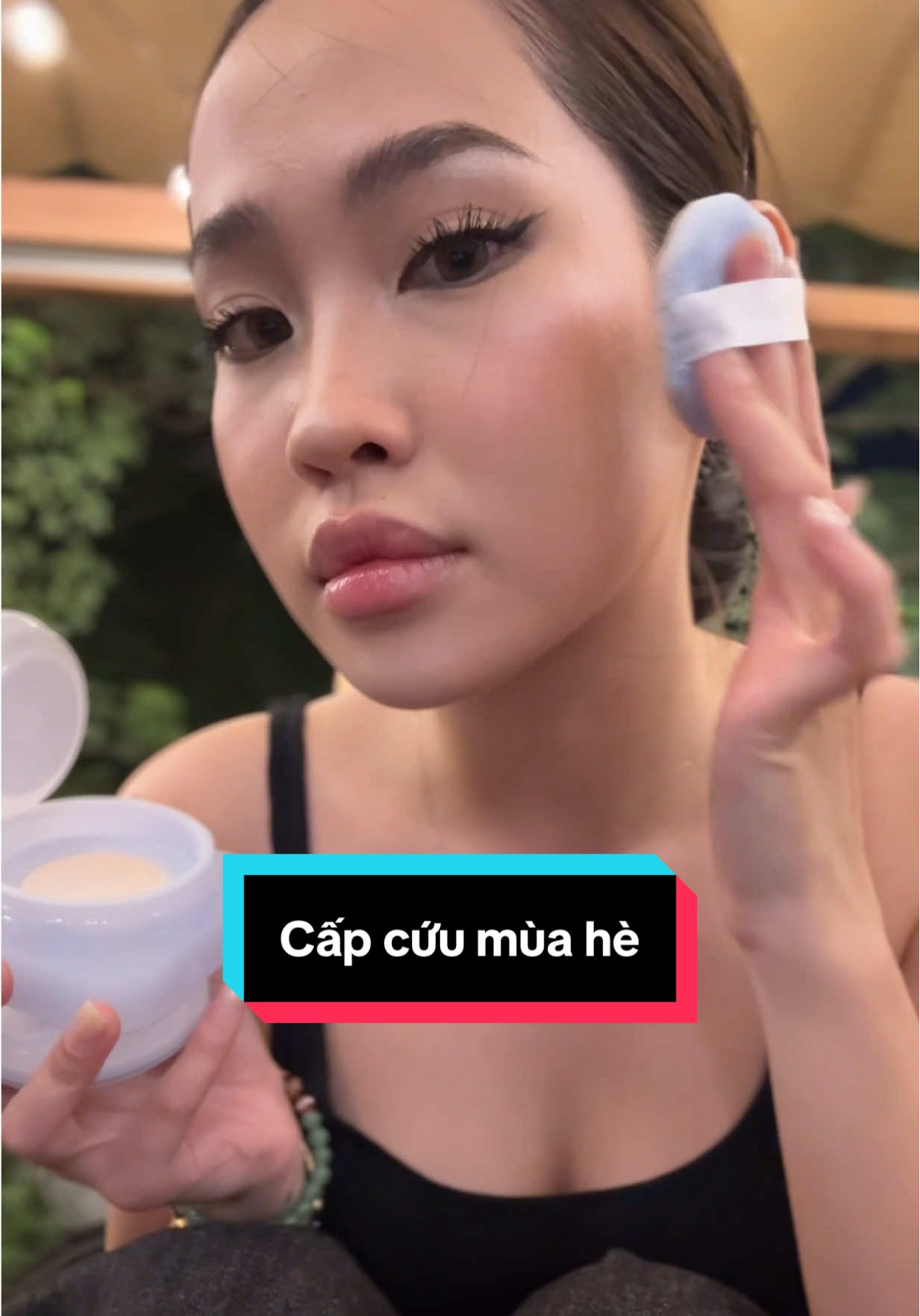 có em này đi chơi mùa hè thì bất chấp lun #phấnphủ #phanphumatlanh #carslan 