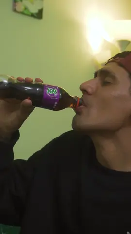 Que no vengan a ATRASARTE del futuro!  Destapa hoy tu KR para ganar premios y más gaseosas gratis hermano😎                                                                     *Imágenes referenciales #publicidad @KR Perú Oficial 