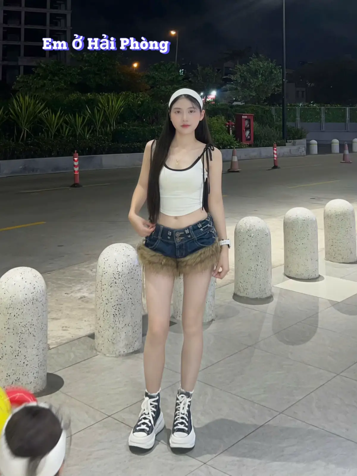 Nó lạ lắm😂