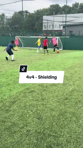 4v4 possession with a focus on protecting the ball and retaining possession. 🩵⚽️ #JLFootball #JLAcademy #football #Soccer 