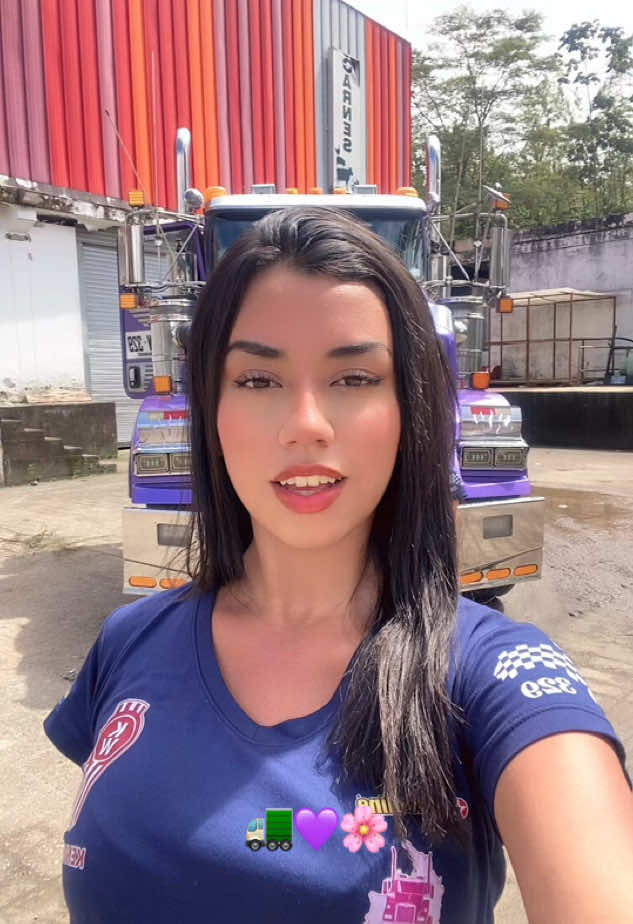 Calentando motores 🚛💨💜… @Camila  #fyp #primas #fypシ゚viral 