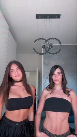 @Chanel Totti 👯‍♀️⭐️