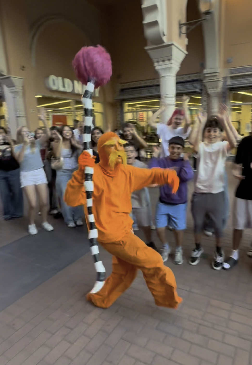 You’re killin’ the trees gurl let it grow #Hashtag #AnotherHashtag #OneMoreHashtag #AFewMoreHashtags #lorax #thelorax #onceler #theonceler #ohare #thneed #thneedville #loraxcosplay #loraxmovie #loraxfandom #letitgrow #letitgrowthelorax #drseuss #dance #dancetok #funny #pranks #prank #memes #meme #irvine #irvinespectrum #socal #fyp 