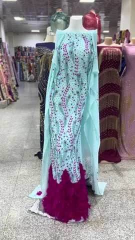 دروع الشريفي تفوز تألقي بجمال لا يُضاهى مع دروع الزيركون الأخضر الملكي. دروع زيركون عريسي VIP تصميم استثنائي يجمع بين سحر التطريز وفخامة الريش ليكمل إطلالتك الملوكية. اختاري الأناقة… اختاري الشريفي. خدمة التوصيل: داخل صنعاء، المحافظات اليمنية، وشحن دولي متاح لكل دول #الشريفي_للأقمشة #اليمن #دروع #2025 #m  العنوان: صنعاء - باب اليمن - بداية شارع تعز - فرزة تعز عدن - بجوار محطة البترول #الشريفي_للأقمشة_والمطرزات #دروع_عرايس #زيركون_ملكي #مطرزات_2025 #خامة_ولا_أروع