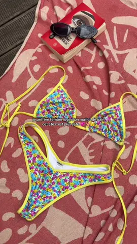 il était fait pour moi, tout droit sorti de la collection Samba de Verão 🇧🇷🥹 c’est le modèle ZARA chez @Bright Swimwear #collaboration #maillotdebain #swimwear #summerbeach 