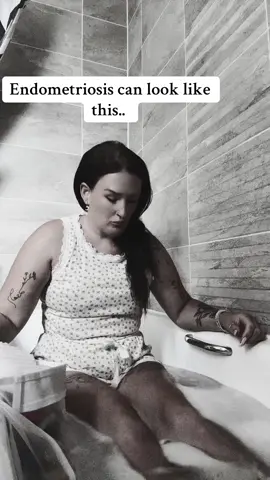 Warm baths can be a helpful home remedy for endometriosis pain. Heat can relax pelvic muscles, ease cramping, and reduce pain associated with endometriosis. I always put Epsom salt in my bath as provides additional relief from pain, stress, and inflammation. #endometriosis #epsomsalt #foryoupage❤️❤️ #endometriosis #fyp #chronicpain #viralvideos #muscles #menopause #hotflushes #fyppp #chronicillness 