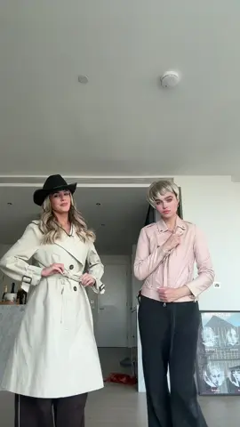 two different styles 🫀