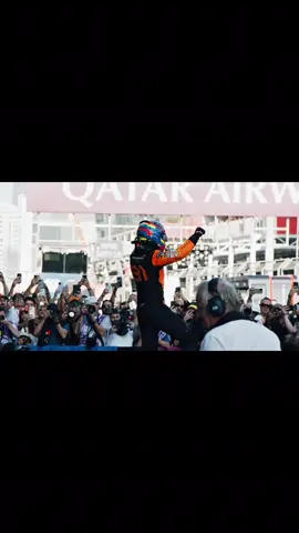 Horner knows ball. OSCAR. #fyp #f1 #piastri #mclaren 