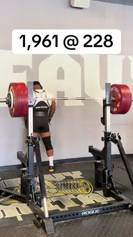 Week 3 #trending #explorepage #explore #FitTok #lifttoks #powerlifting #viral #sanantonio #chrisjae #Fitness 