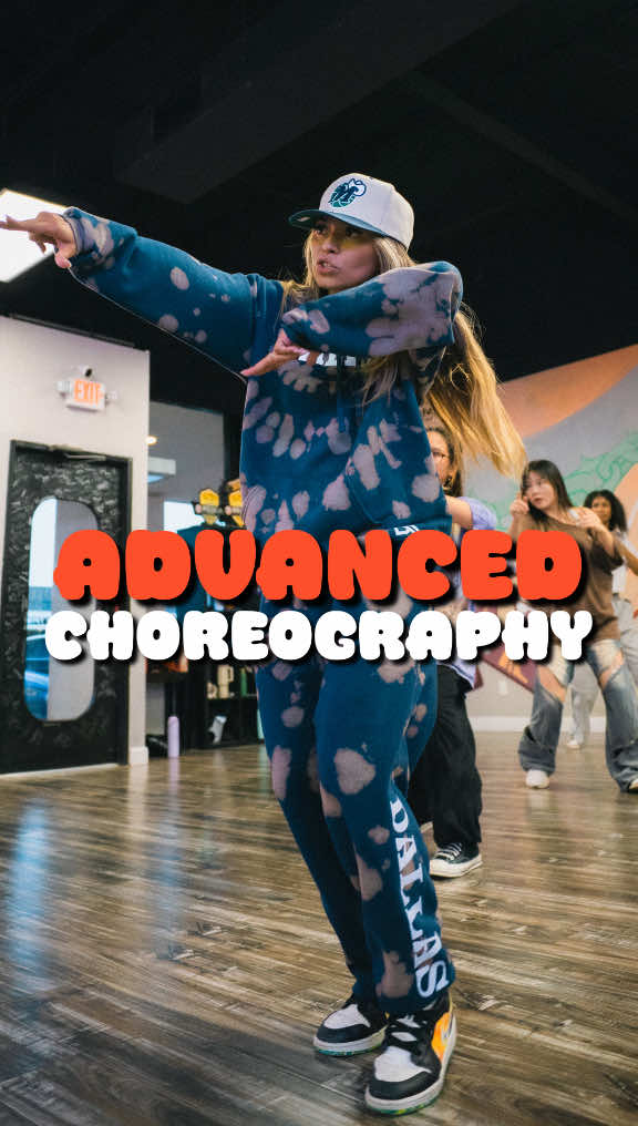 Why is this soooo GOOD?! 😮‍💨🔥 Advance choreography every Monday at 8pm! . . . #dance 