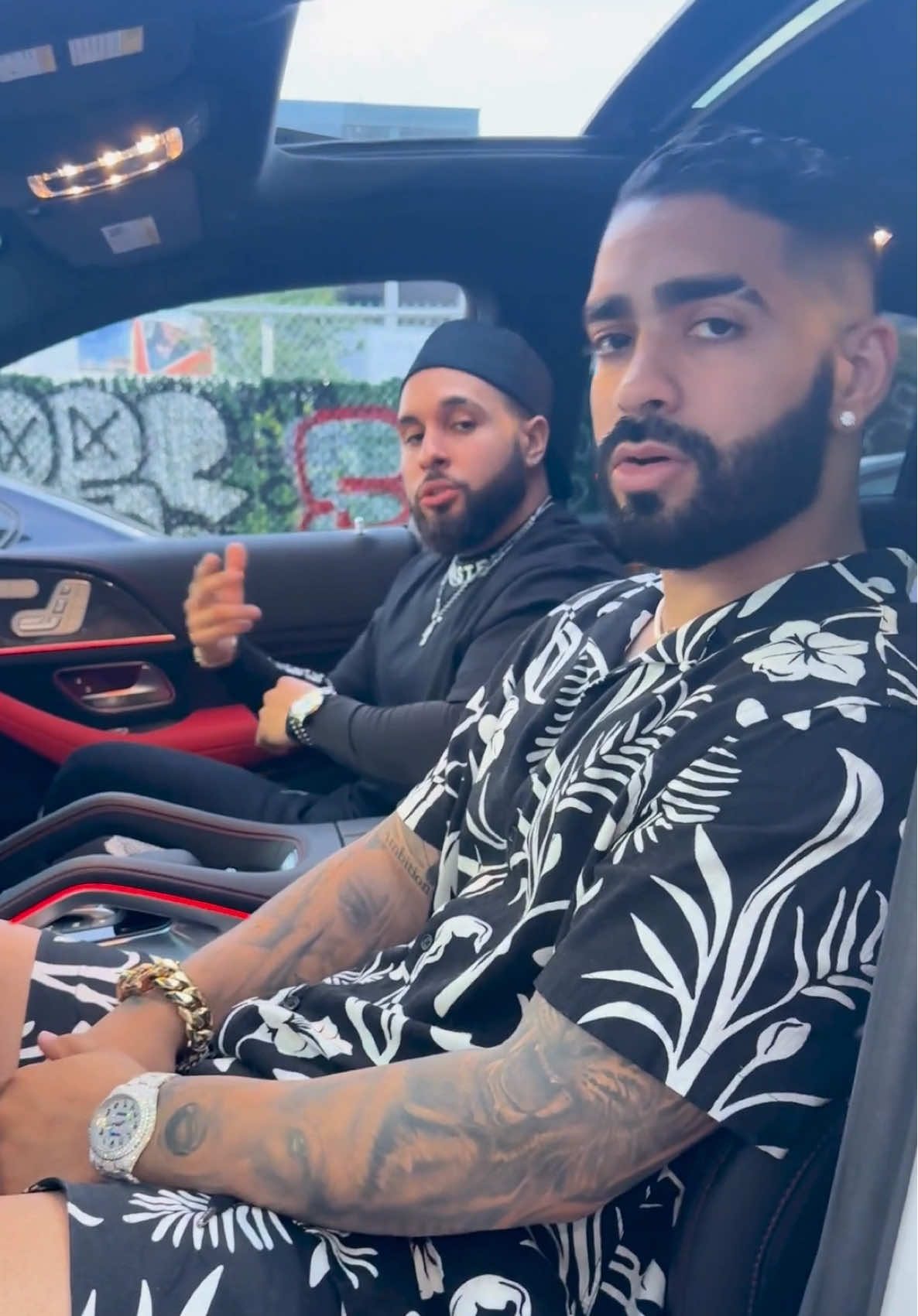 “Si El Mundo Se Acaba” junto a @Alex Espinal58 YA LA ESCUCHASTE ??? #jhariel #jharielrd #videos #latinos #Rompiendo #sielmundoseacaba #reggaeton #artista #urbano #romantico #argentina #chile #peru #ecuador #mexico #venezuela #colombia #medellin #españa #republicadominicana🇩🇴 