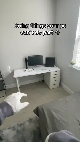 Yall really hating when there's barely any difference 🤣 #GamingSetup #laptop #fyp 