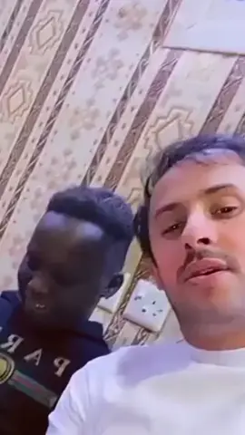 😁