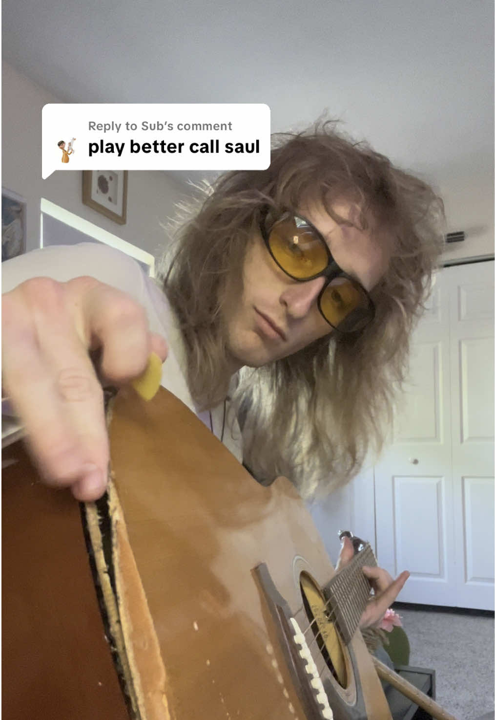 Replying to @Sub better call Saul and tell him to get a new guitar 😬 #guitarist #guitar #guitarplayer #acoustic #broken #ragebait #acousticguitar #brokenguitar #bettercallsaul 