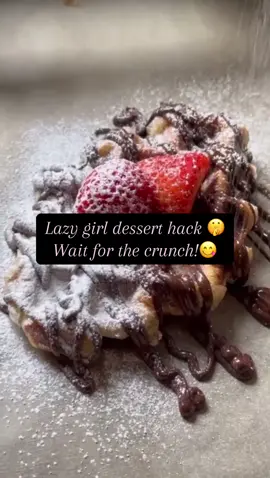 Croissant + waffle maker = game changed 🧇💥 #obsessed #WaffleHack #Croffle #DessertHack #TikTokFood #QuickRecipe #LazyDessert #KitchenHack #EasyTreats #MomLife #SnackTok #fyp @GeepasUK waffle maker 