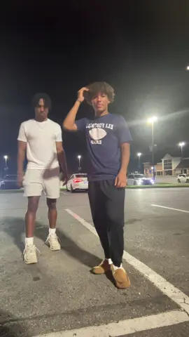 How crazy is dancing to T swift @T3 #dance #blowthisup #2 #xyzbca #flow #ian #xxl #vanna 