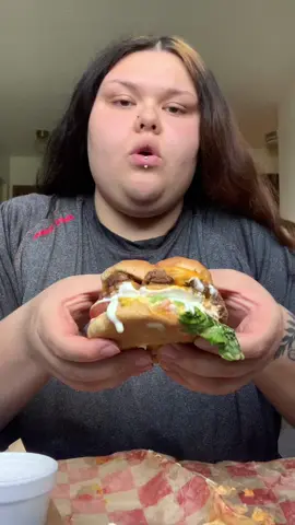 Spicy Burger Mukbang ASMR 🍔🥒  #fyp #Foodie #mukbang #asmr #fypシ゚viral #burgermukbang #FoodTok #plussize 