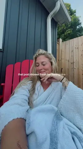it’s so good!!! #somethingtotaketheedgeoff #tan #freshtan #summertan #Summer #summervibes #tanningtips #skincare #aftertanning #blondeextensions #blonde #postshowerhair #girly #girlyaesthetic #relatable #relatablecontent #lakeday #literallyjustagirl 