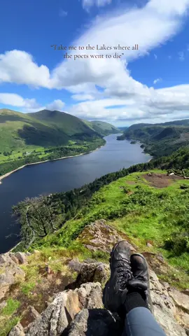 Did you know Taylor loves the Lakes? 📝 #taylorswift #thelakes #lakedistrict #nationalpark #ravencrag #wainwrights #poets 