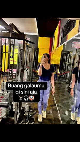 #CapCut  Ga bole nangis ya sengg 💚♥️ #yeniinkalovers  #asikinaja  #Fitness  #yuk #gym  #viral  #bojonegoro 