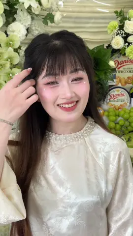 Khách dạm ngõ xinh quá điiii 😍😍 #QuynhAnhMakeup #xuhuong #fyp #fyp #damngo #makecodau 