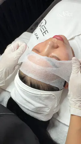 Mặt nạ Christina số 08 giúp làm dịu những vùng da bị kích ứng- cấp ẩm- giảm đỏ- phục hồi làn da sau peel, sau tiêm, sau laser, sau phi kim... #phụchồida #chămsócdachuyênsâu #mặtnạchristina 