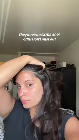 Trust me when I say I was a certified scratcherrrr. I scratched my nose and chin every time I washed my face and with this you do not have to! It makes your skin SO soft and smooth and gets rid of those little bumps on your nose and chin!! @PMD Beauty #pmdbeauty 