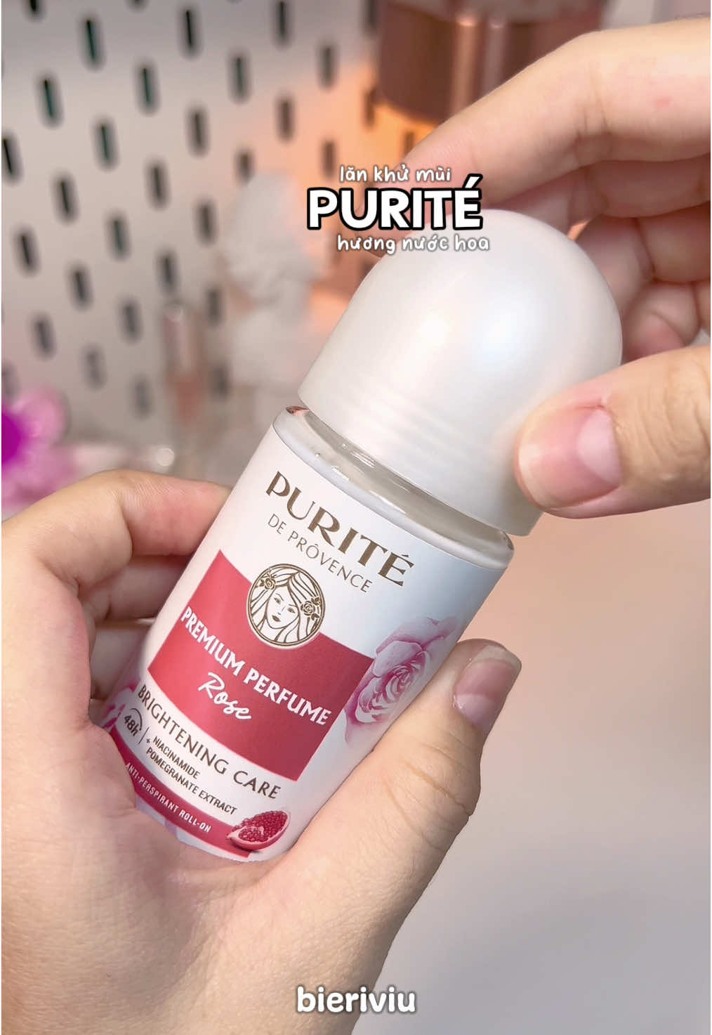 Thơm lém mí bà ui #lankhumui #duongsang #nuochoa #purite #xuhuong #viral #foryou #fyp 