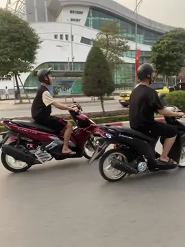 Rửa sạch xe lại phải lượn lờ tí ❤️‍🔥 #xuhuong #xuhuongtiktok #vision #ab125 #xedokieng #visiondo #xuhuong2025 #vision110 