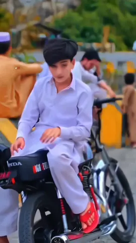 JaNan GarZe Pa HoNda..!✌🏻❌#bunerwall33 #pashtosong #foryou #🥹 