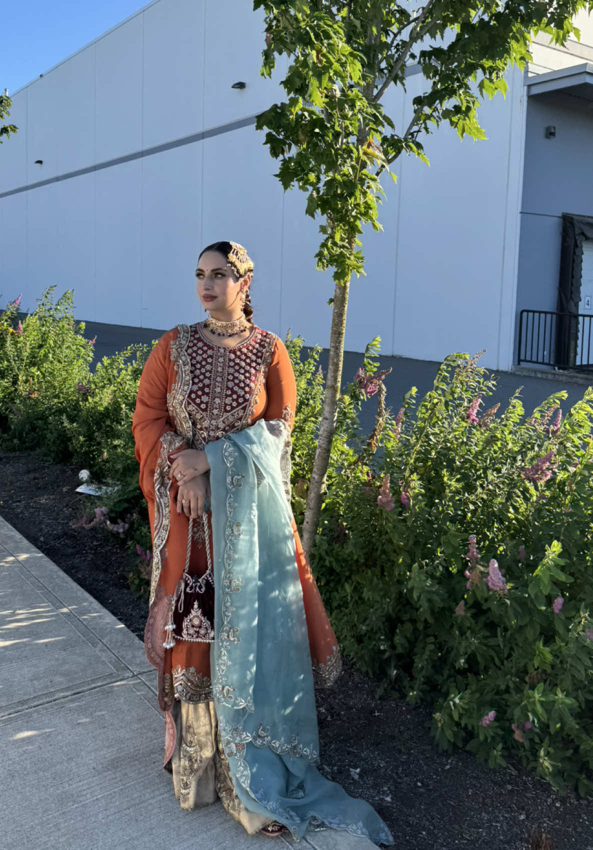 Jaago fit check 🦚#punjabisuits #jaagonight #indianwedding #pakistaniwedding #pakistanifashion #OOTD #creatorsearchinsights 