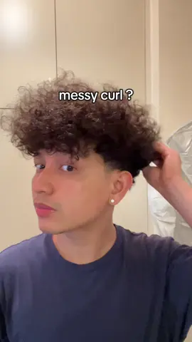 messy curl ? #hairstyle #curlyhair #skalacosmeticos #curlyhairroutine #fyp 