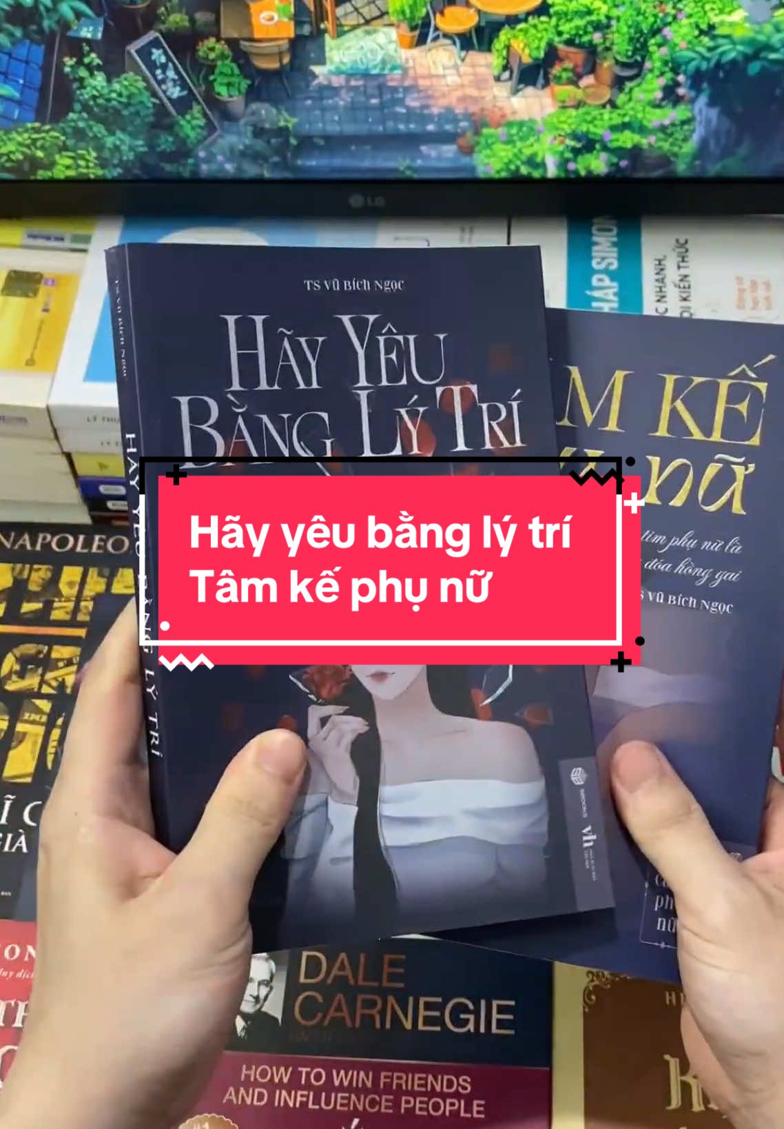 Phụ nữ thông minh không yêu để được thương hại, cũng không bị cảm xúc làm lu mờ lý trí. Combo sách 