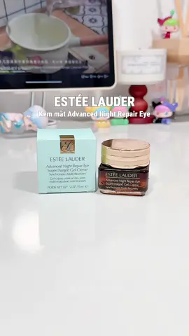 Kem mắt thần thánh ESTEE LAUDER mua chính hãng ở đây mà rẻ hơn nhìu nè. Tui review món tui đang xài luôn nè nha. Mua fullsize đi chị em, nhăn hay thâm gì xài là thấy khoải luôn 😍👌🏻 #esteelauder #kemmat #kemmatesteelauder #esteelaudereyecream #eyecream #review #thammat #nepnhan #skincare #goclamdep #xuhuong #fyp #chichi2k 