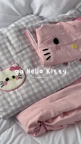 thay cái ga mới phòng trông xinh hẳnnn 🎀✨ #unbox #unboxing #viralvideo #gagiuong #fyp #viraltiktok #hellokitty 