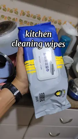bye bye to oily kitchen  #creatorsearchinsights #kitchenwipes  #multipurposecleaner #antigrease #wetwipeskitchen 