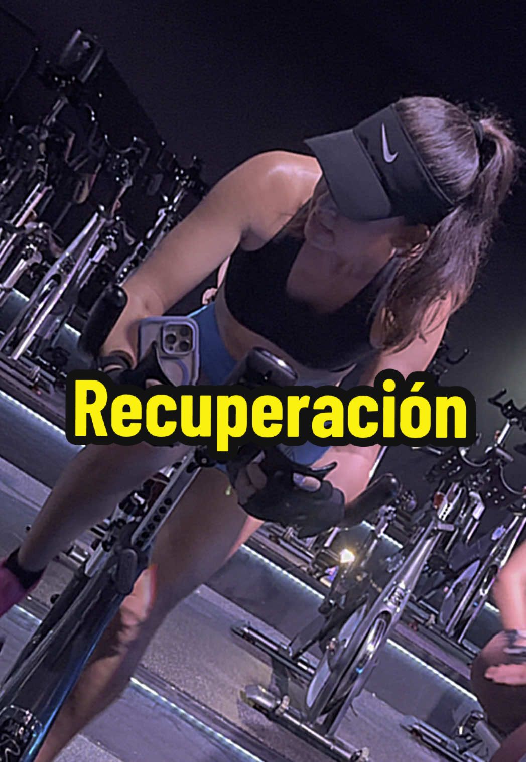 Carrera de 2 minutos #gym #gymgirl #motivation #indoorcycling #kendall #thingstodo #hardwork #transformation #youcandoit #tupuedeslograrlo #latina 