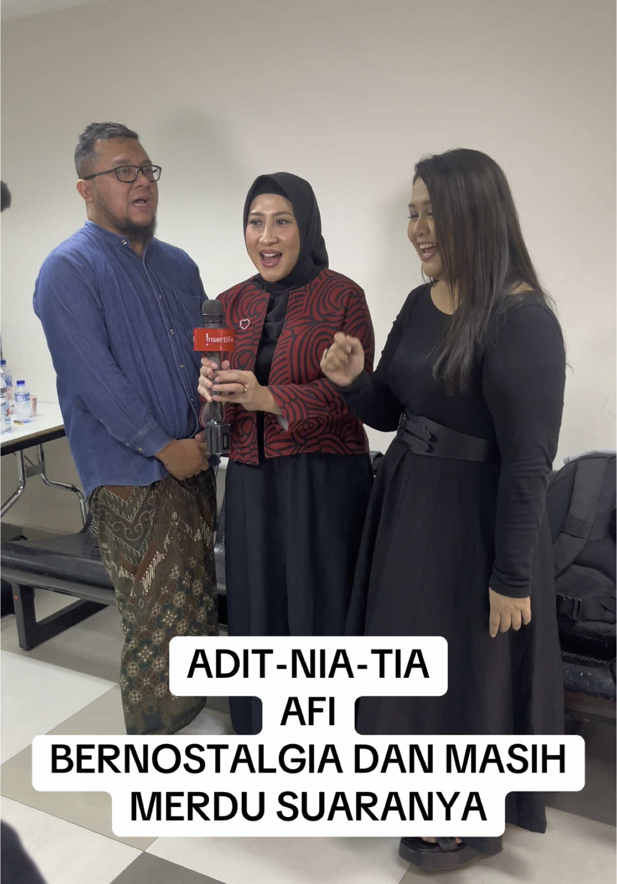 #tia #nia #adit #afi ##dibaliklensahpcrew #artisindonesia  #candid #apokalip11  #viral #fyp #fyptiktok #selebritis #artis 