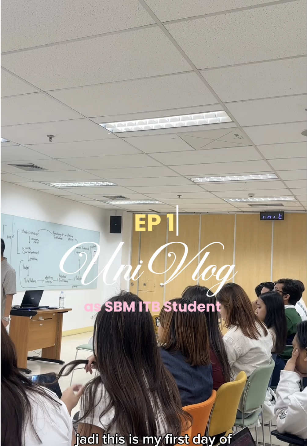 yay my first uni vlog video~ 📓🎧📝🍵!! should i make this more? we’ll see ya kalo ada TEKAD dan SEMANGAT 👋🏻 #univlog #collegelife #itb #sbmitb #itbgirls 