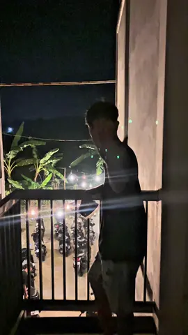 lampu emergency UFO 400 watt super terang Bisa bertahan sampai 20 jam #lampuufo #lampucamping #lampuemergency 