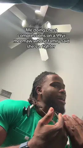 I don’t think she’s winning this particular fight 😭😭 scrubs from @GMABRAND #nurseloveofficial #nursetok #nurselife #dnr #medical #hospitallife #nursehumor 