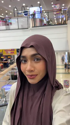 I rasa setiap orang wajib ada powder ni! now more patchy makeup after this🤧 #pressedpowder #sunscreenpowder #carslansunscreenpowder 