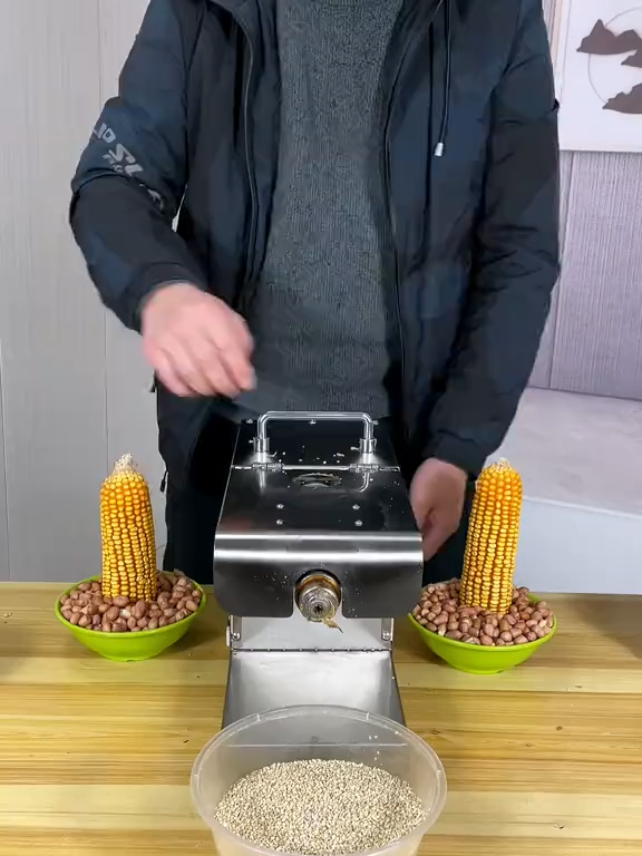 Ép dầu ép mỡ, ai nỡ ép duyên #giadungtienich #trending #tienich #giadung #xuhuong #viral