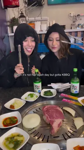 When it’s not hair wash day but you gotta KBBQ @Gorae Soju @jellyiv @𝐒𝐇𝐀 ミ★ #soju #koreanbbq #koreatownla 